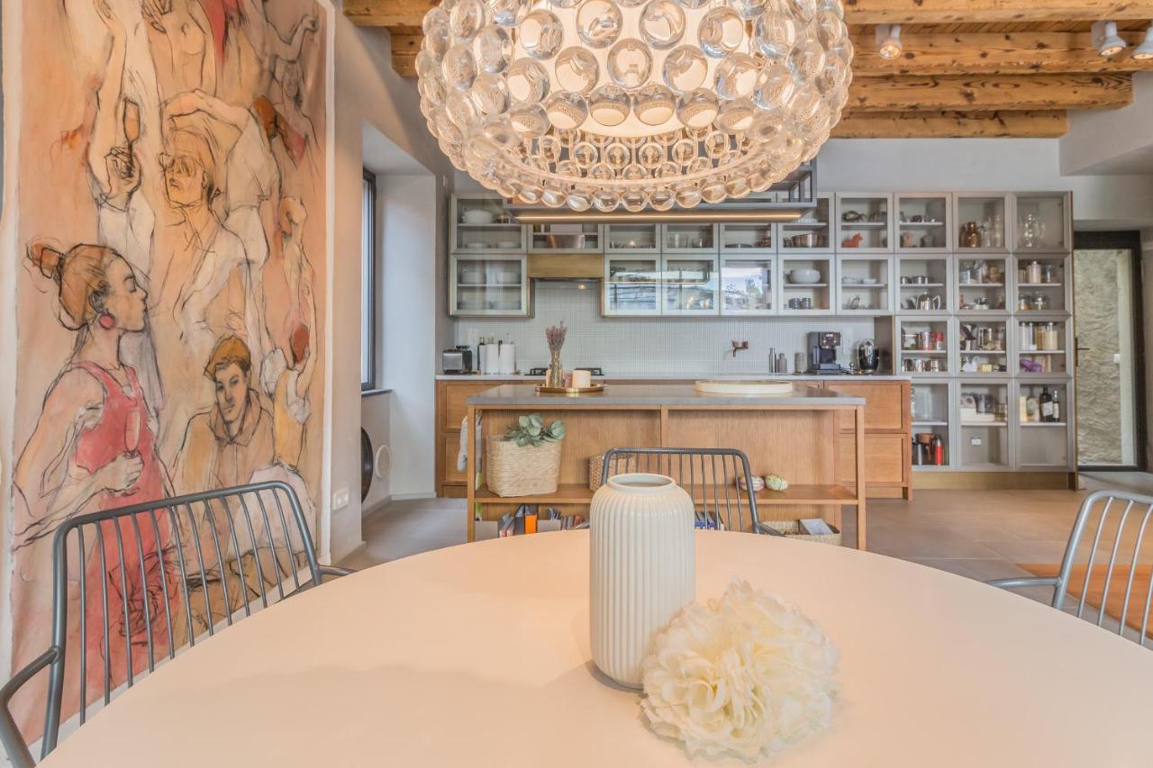 Casa Stella Apartment Варена Екстериор снимка