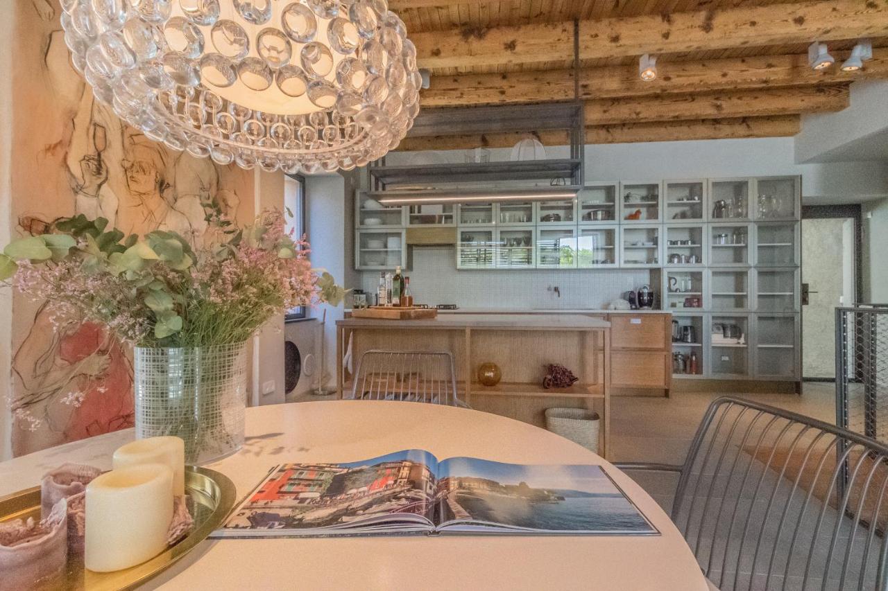 Casa Stella Apartment Варена Екстериор снимка